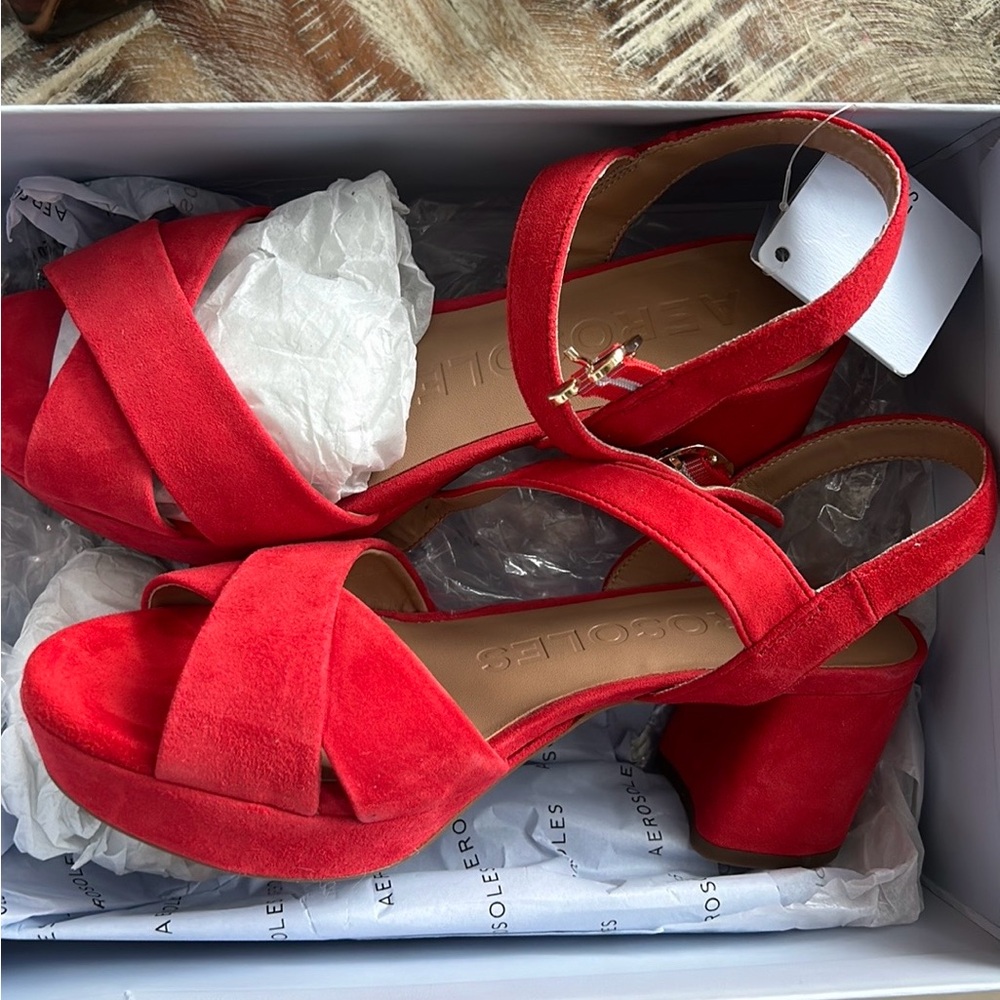 aerosols heeled sandals.